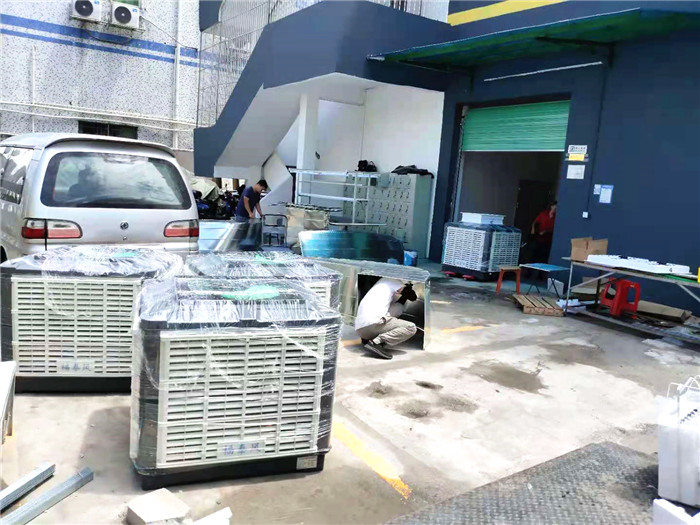 工業(yè)水冷環(huán)保空調的工作原理是什么
